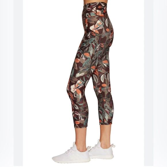 MARIKA Mid-calf Capri Floral Patterned Leggings; Size XS NWT! - Picture 3 of 10